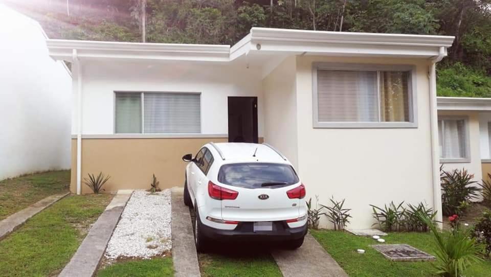 Playa Herradura  Villa Privada Con Jacuzzi Herradura Jaco المظهر الخارجي الصورة